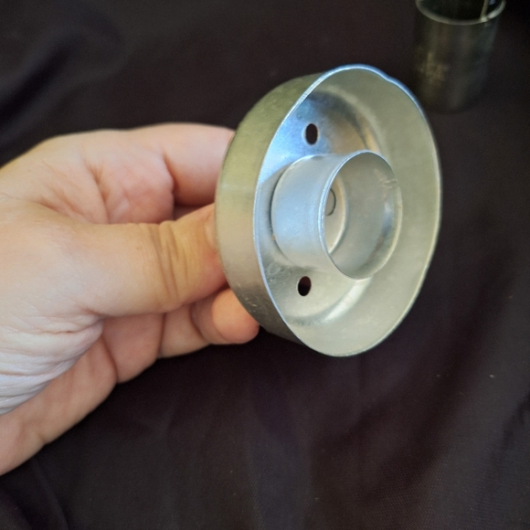 Vintage wood red handle cookie/donut/Biscuit cutter - Picture 10 of 10